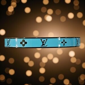 Black And Blue Bangle Bracelet